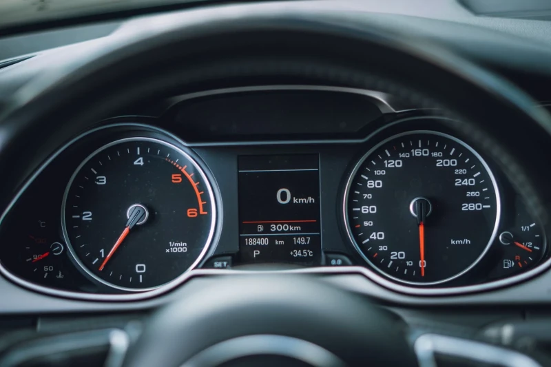 Audi A4 B8, снимка 15 - Автомобили и джипове - 53138817