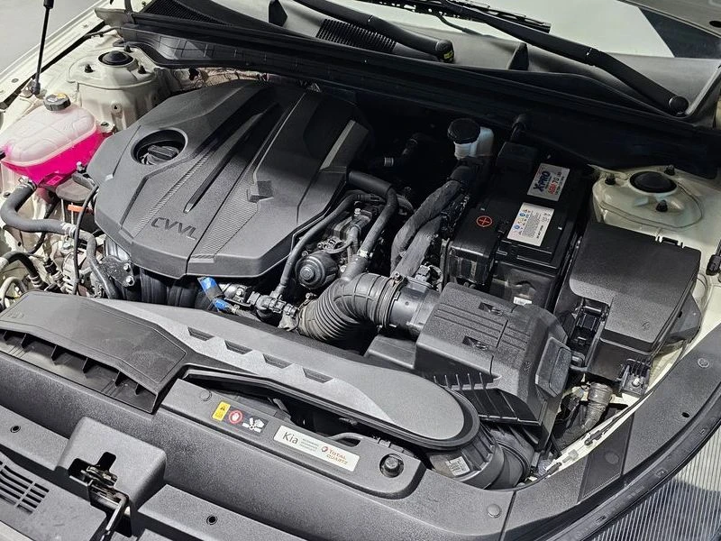 Kia K5 2.0 Automatic, снимка 6 - Автомобили и джипове - 55880088