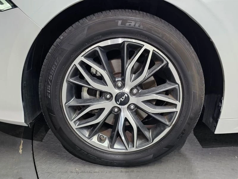Kia K5 2.0 Automatic, снимка 5 - Автомобили и джипове - 55880088
