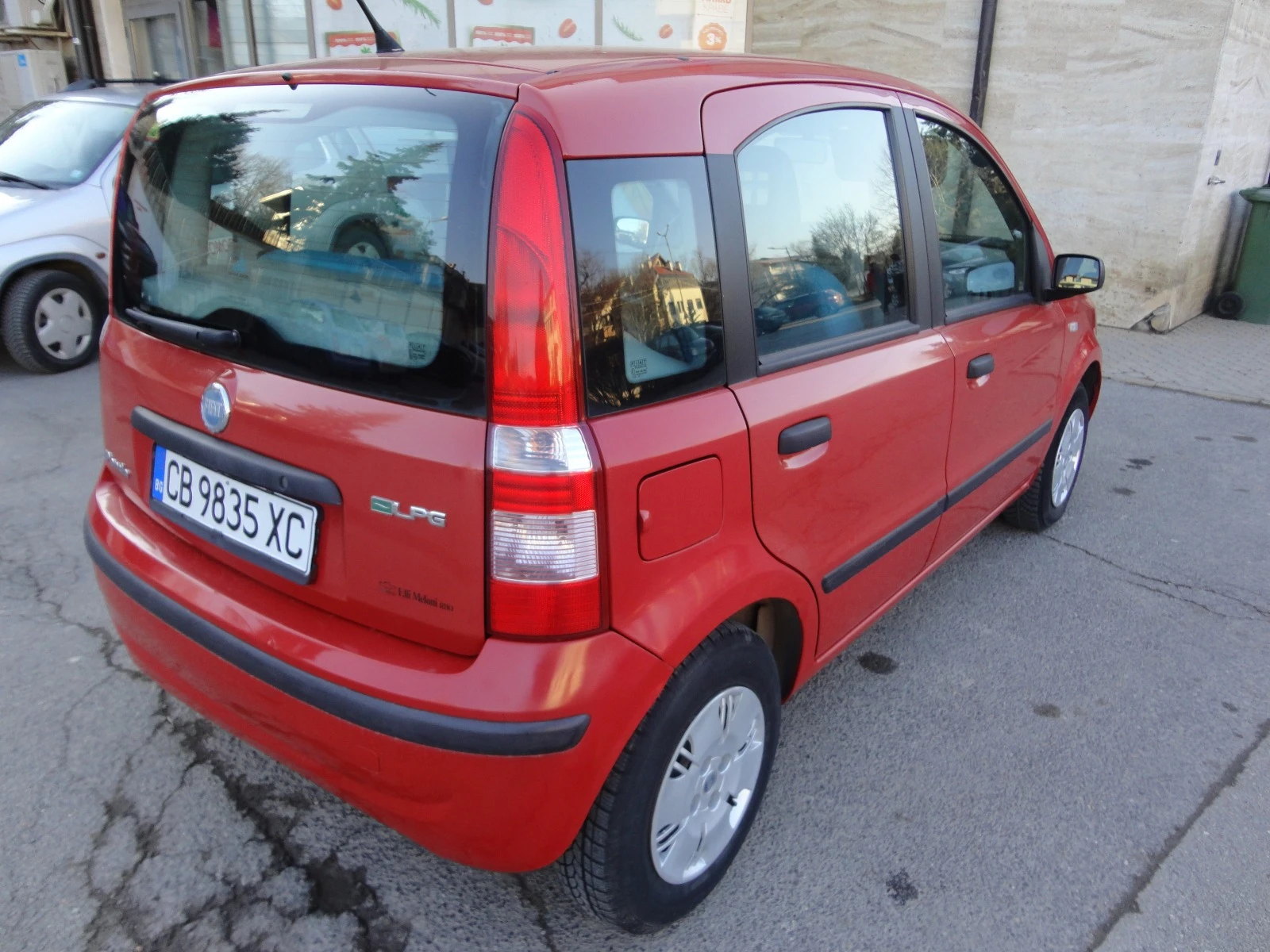 Fiat Panda ГАЗ-БЕНЗИН 1.2 - изображение 6