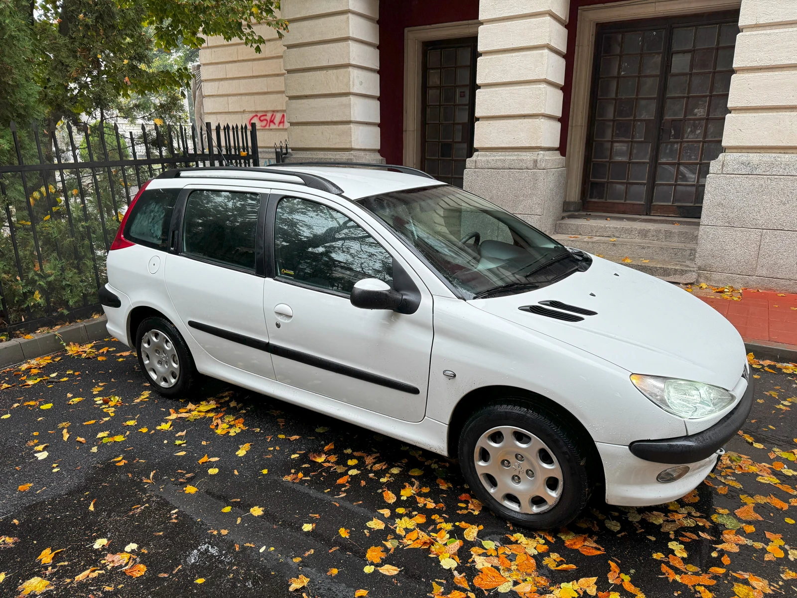 Peugeot 206 SW - изображение 3