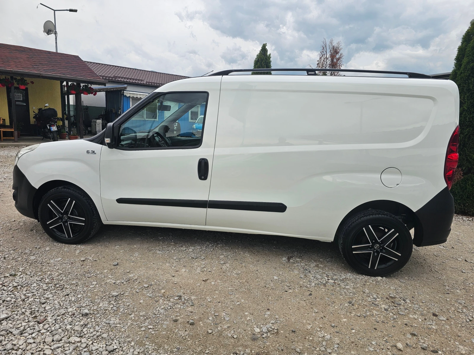 Opel Combo 1.3 CDTI 90кс. EKOFLEX КЛИМАТИК - изображение 2