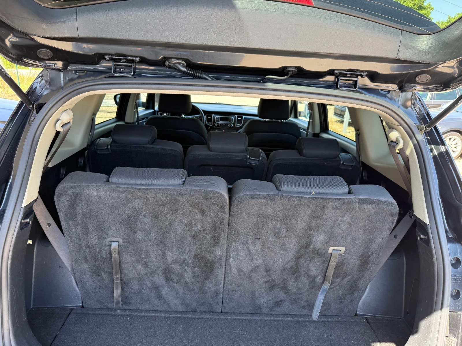 Kia Carens 1.6i  | Mobile.bg   13