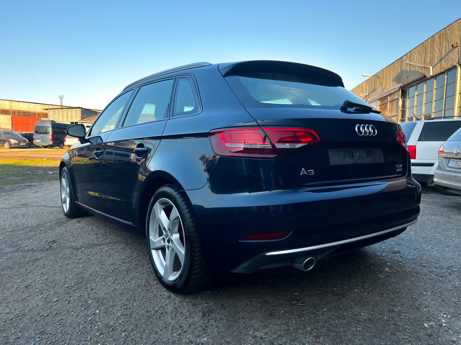 Audi A3 35 TDI * 75 000 km * Euro6 - изображение 2