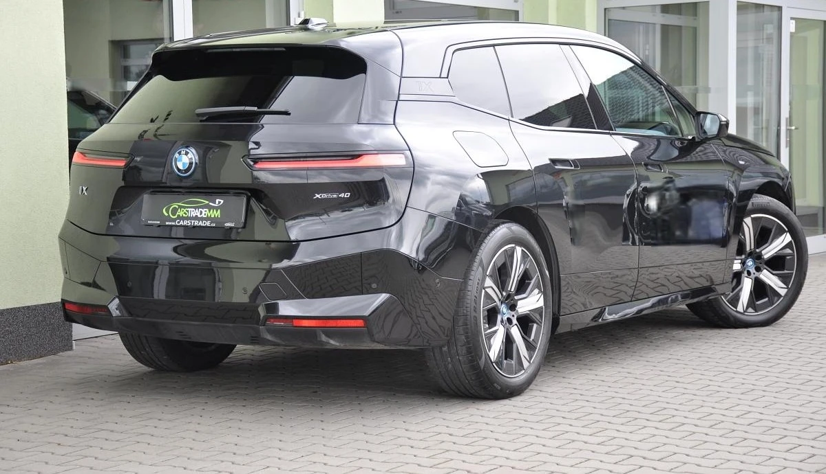 BMW iX xDrive40 - изображение 5
