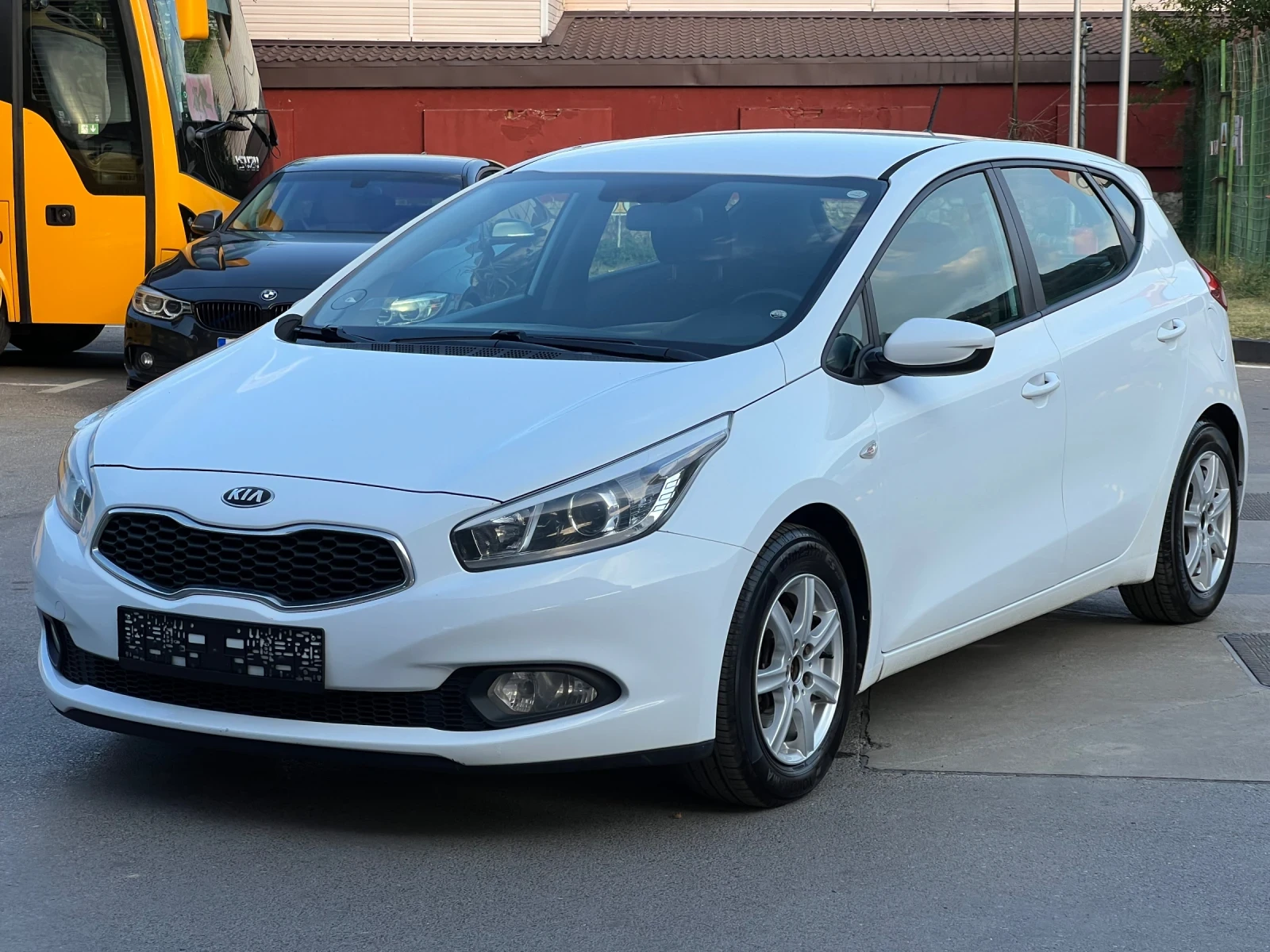 Kia Ceed 1.6CRDi 110кс* Климатик* евро 5 - изображение 5