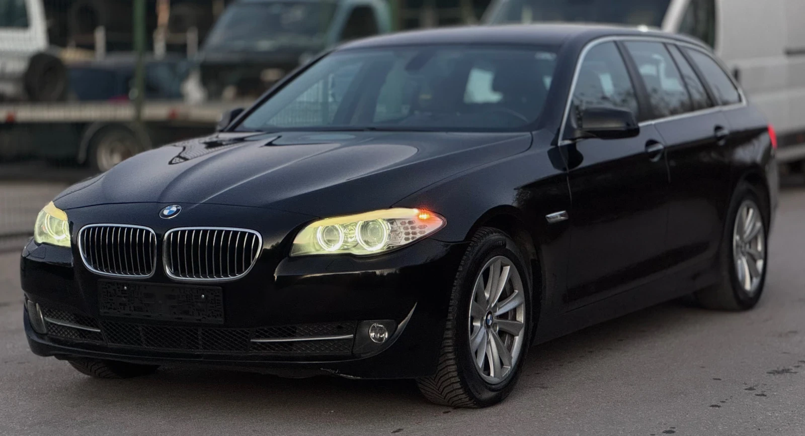 BMW 520 2.0D/184кс/АВТОМАТ, снимка 3 - Автомобили и джипове - 51615136