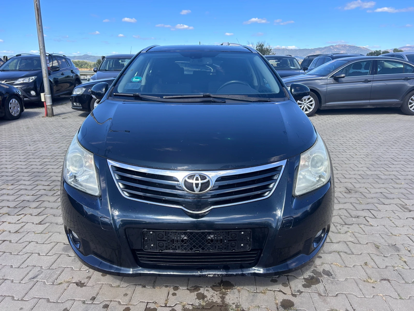 Toyota Avensis 2.0D-4D NAVI/KAMERA EURO 5 - изображение 3