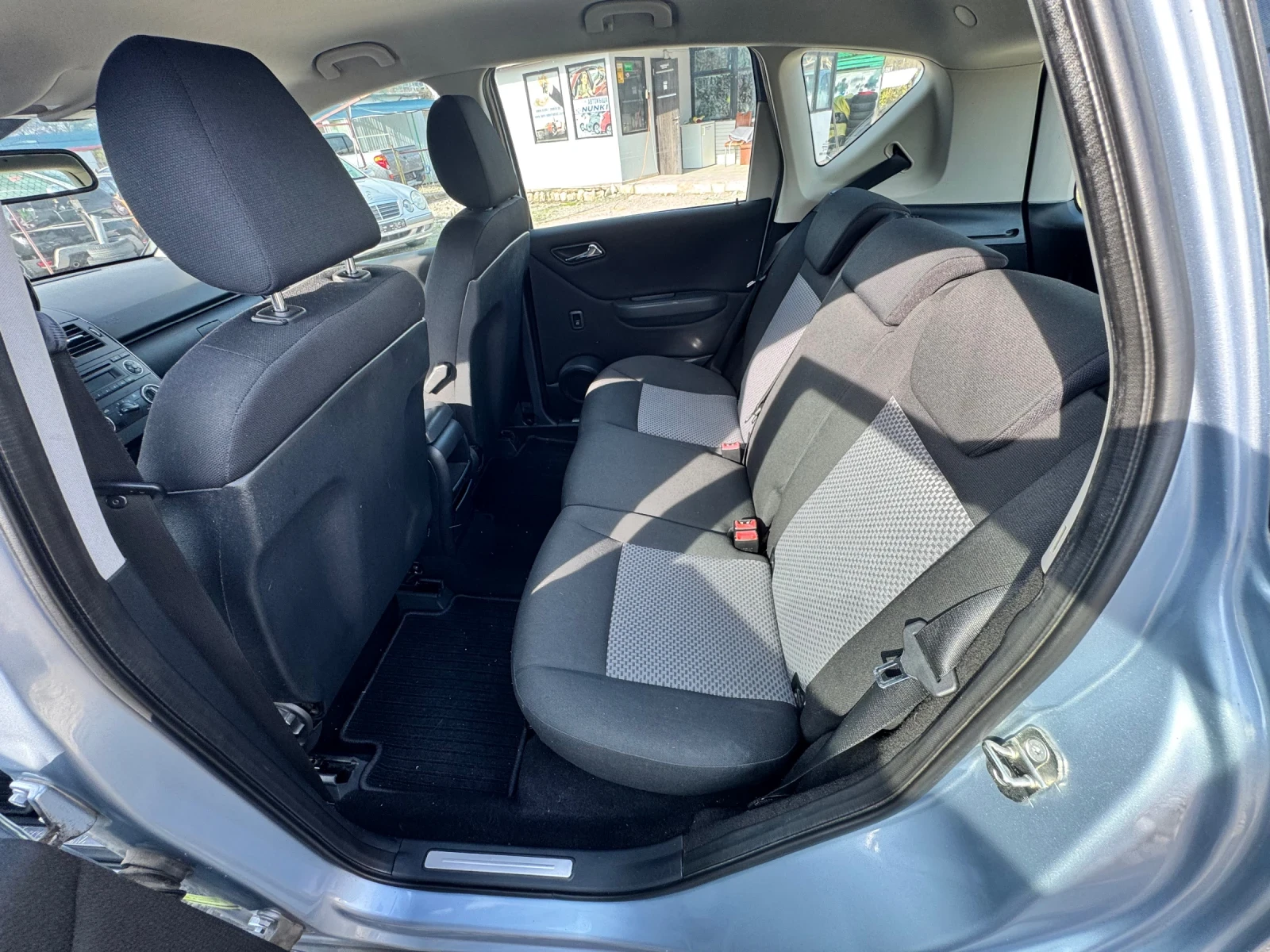 Mercedes-Benz A 150 Benzin  | Mobile.bg   11