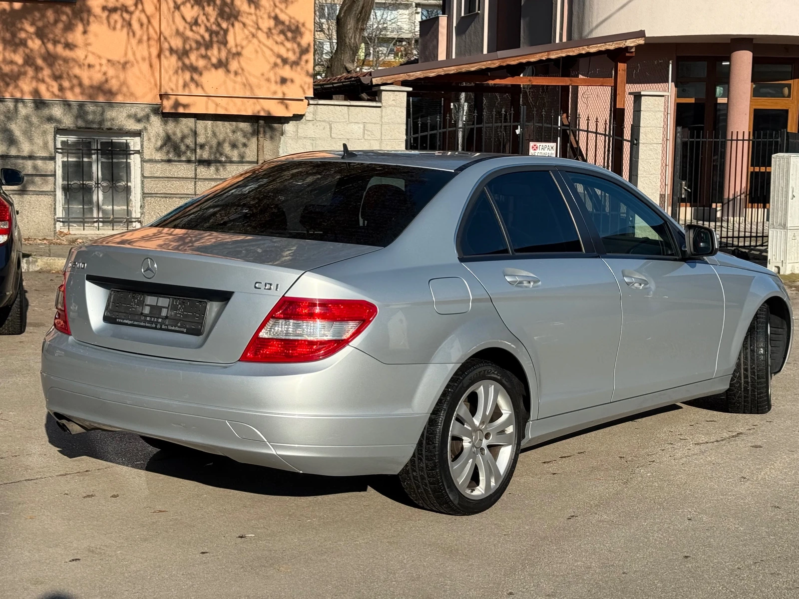Mercedes-Benz C 200 НОВ ВНОС 158, 000КМ РЕАЛНИ - изображение 3