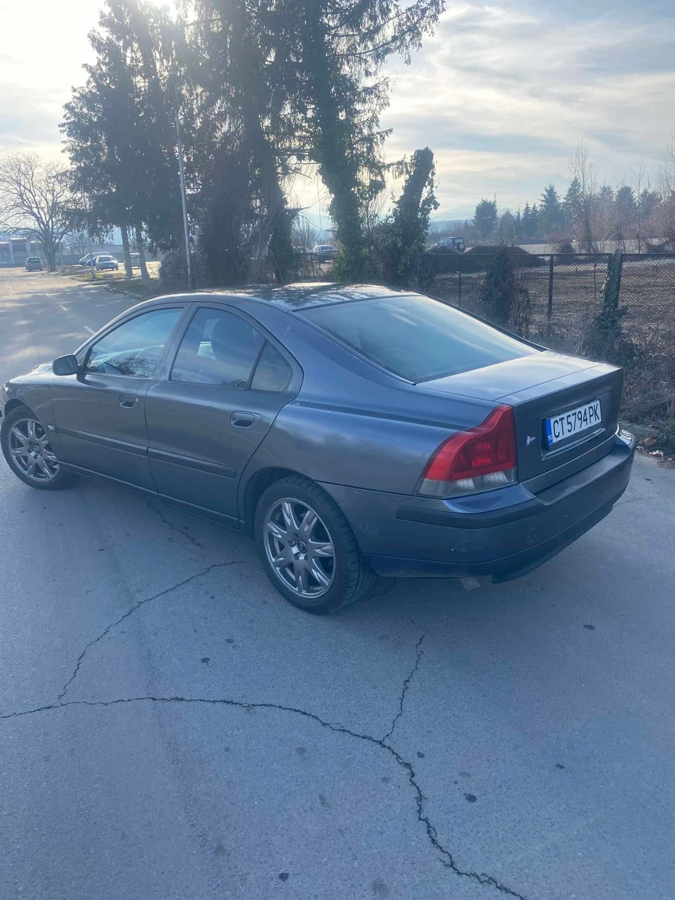 Volvo S60 2.4D5 - изображение 2