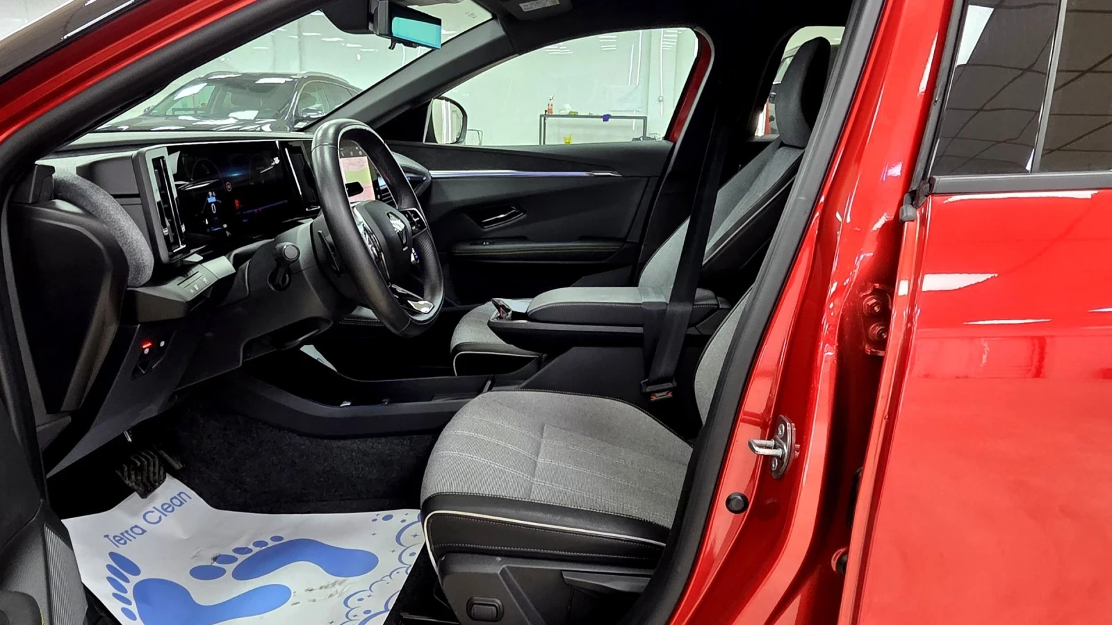 Renault Megane EV60/4хил КМ/ГАРАНЦИЯ ЗАВЕРЕНА В БЪЛГАРИЯ  - изображение 8