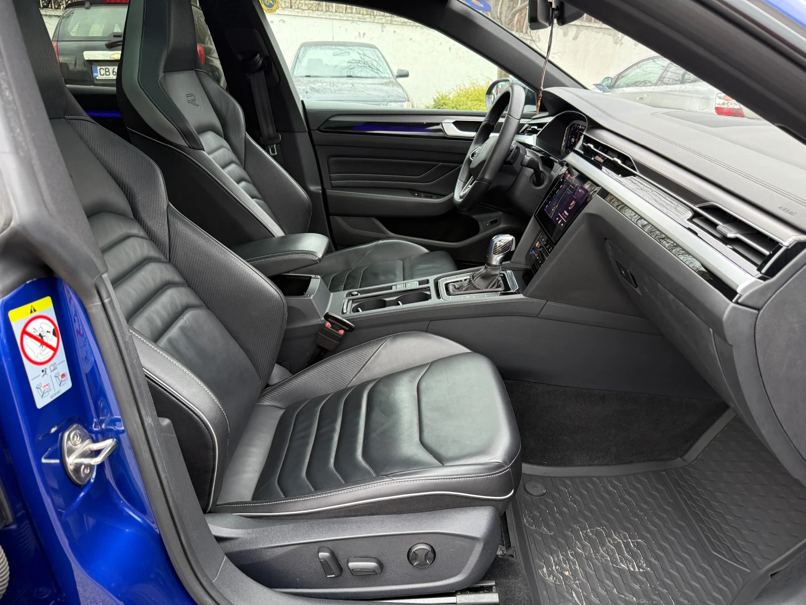 VW Arteon, снимка 5 - Автомобили и джипове - 53952488