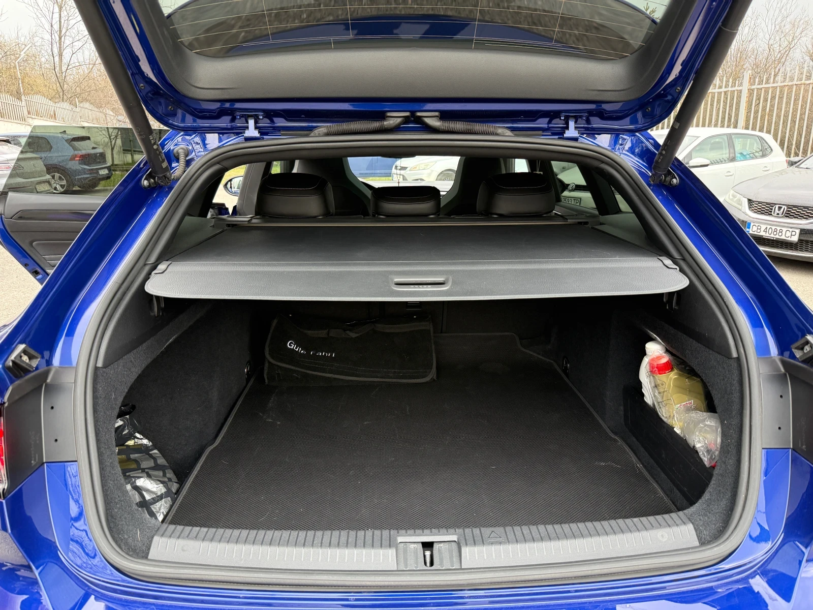 VW Arteon, снимка 9 - Автомобили и джипове - 53952488