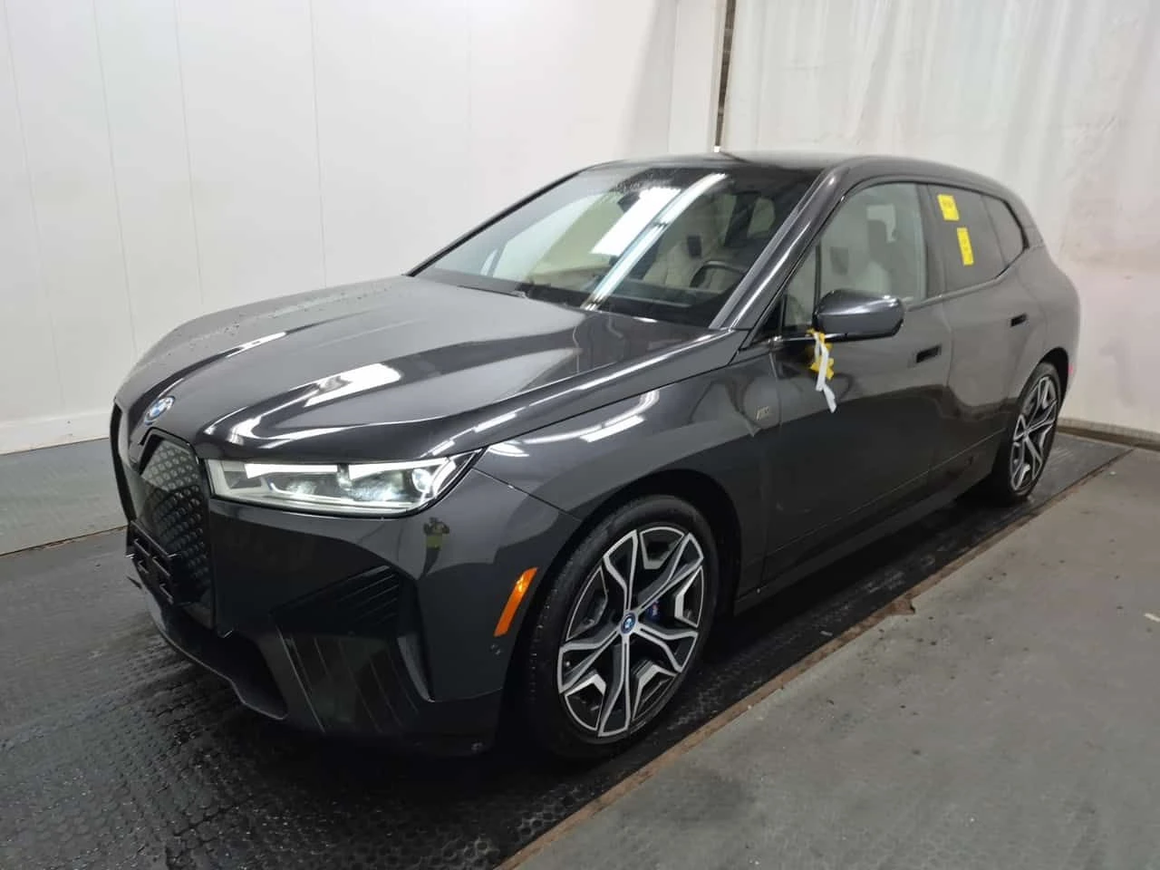 BMW iX M60  CARFAX