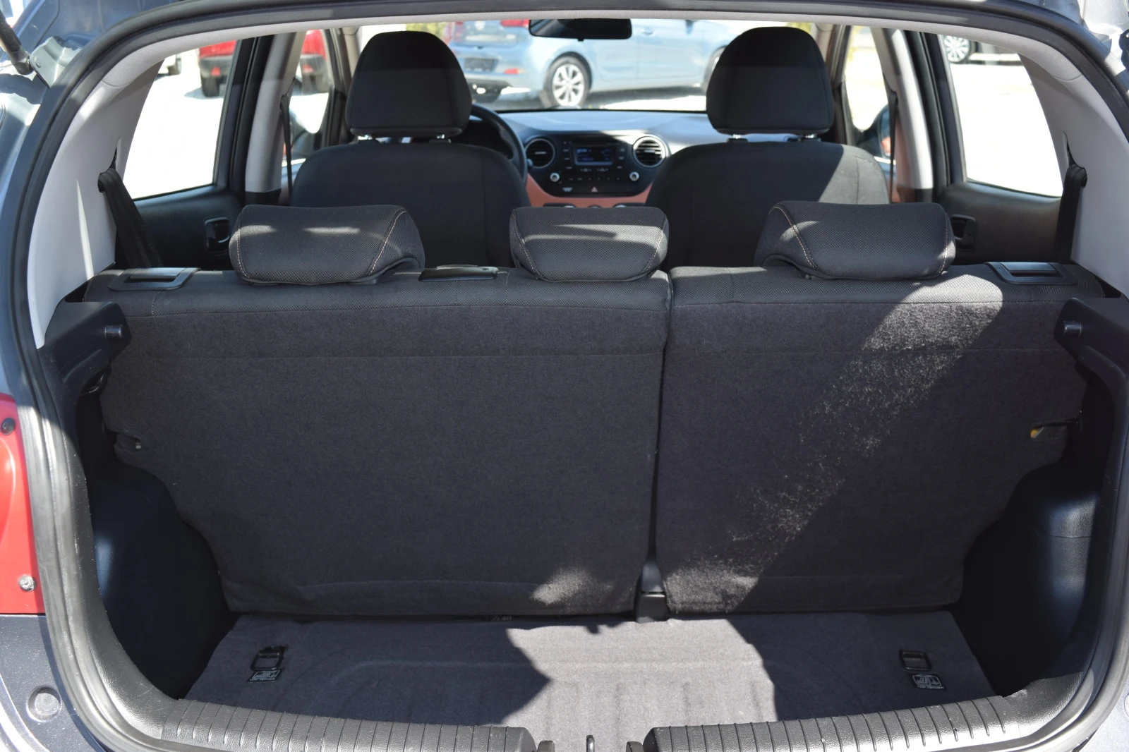Hyundai I10 1.0i* Euro5B* , снимка 14 - Автомобили и джипове - 54438069