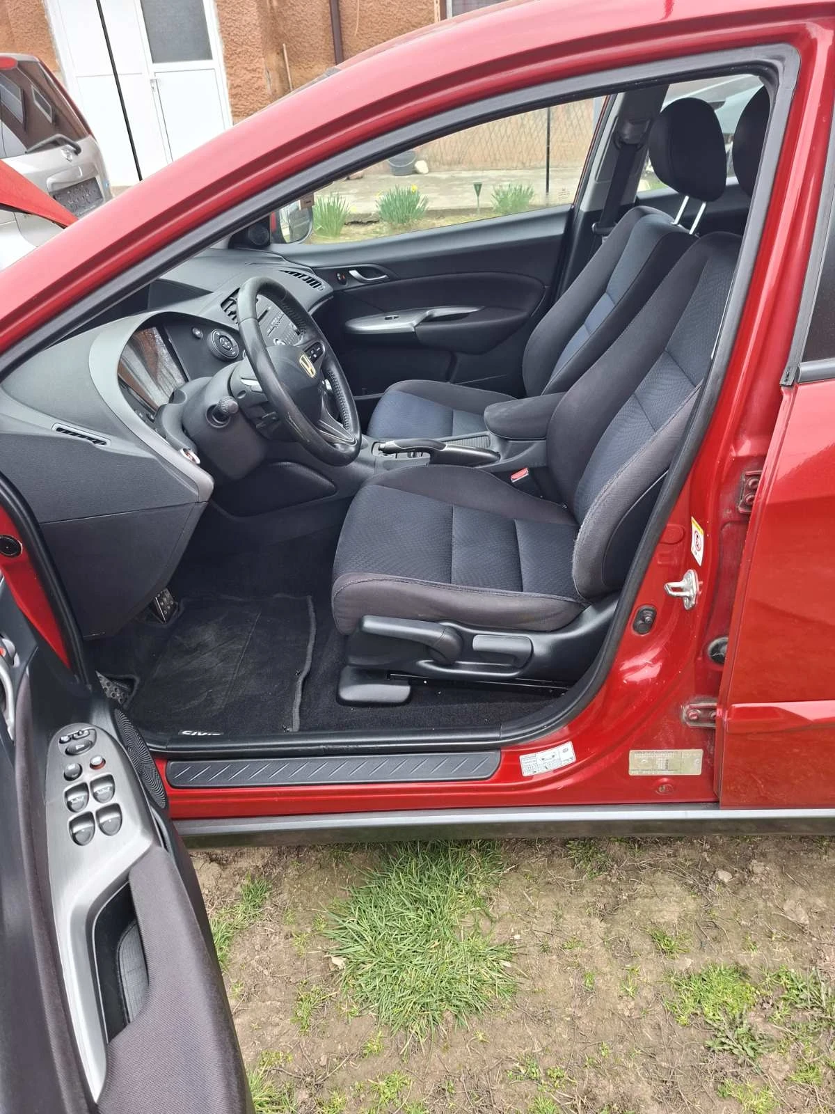 Honda Civic 1.8i-140�� | Mobile.bg � ����������� 9