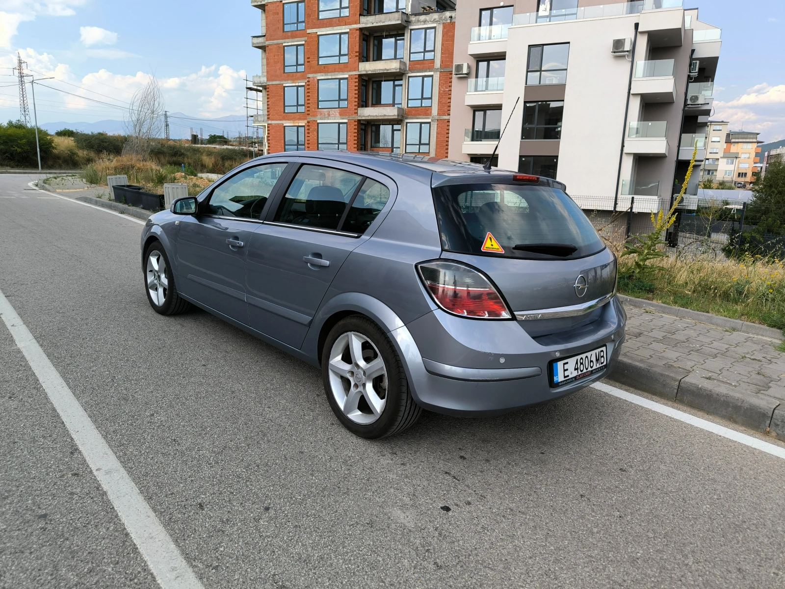 Opel Astra H Cosmo 1.6, снимка 7 - Автомобили и джипове - 55338756