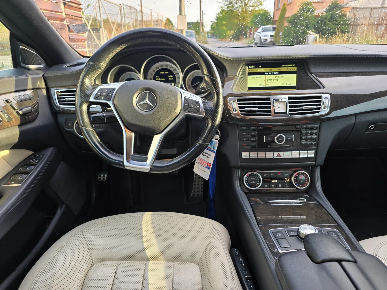 Mercedes-Benz CLS 350 AMG-пакет Бензинов, снимка 16 - Автомобили и джипове - 55425022