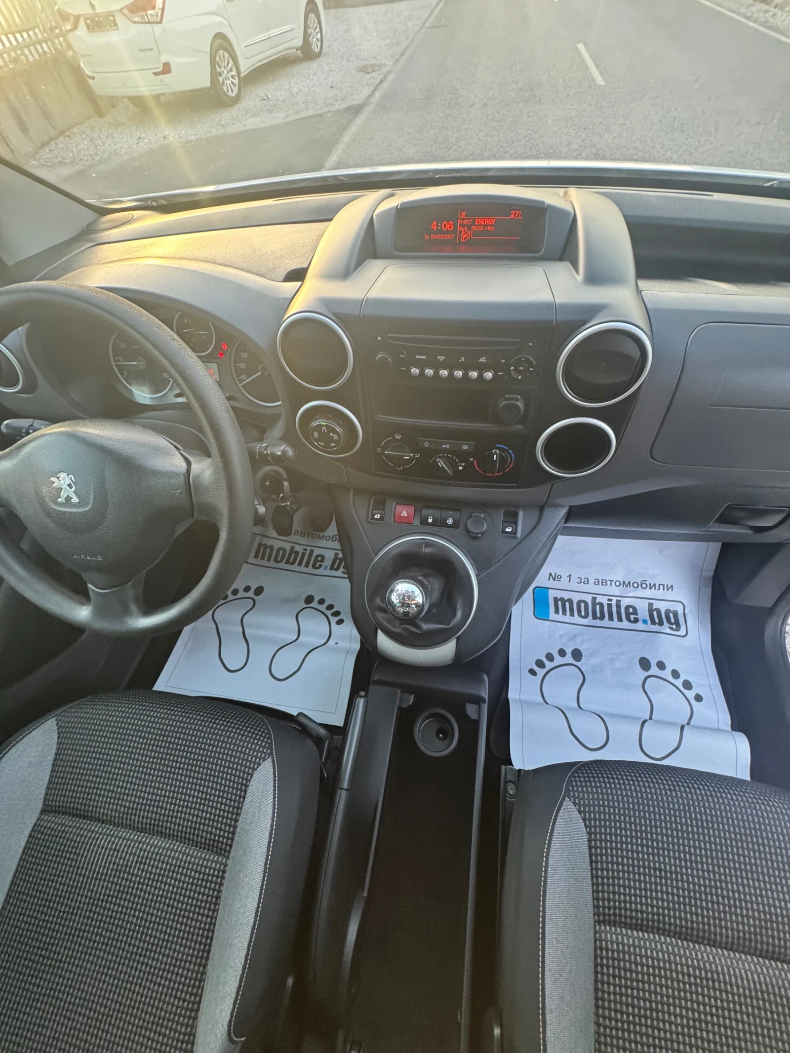 Peugeot Partner 1.6ehdi 120к.с, снимка 14 - Автомобили и джипове - 55426303