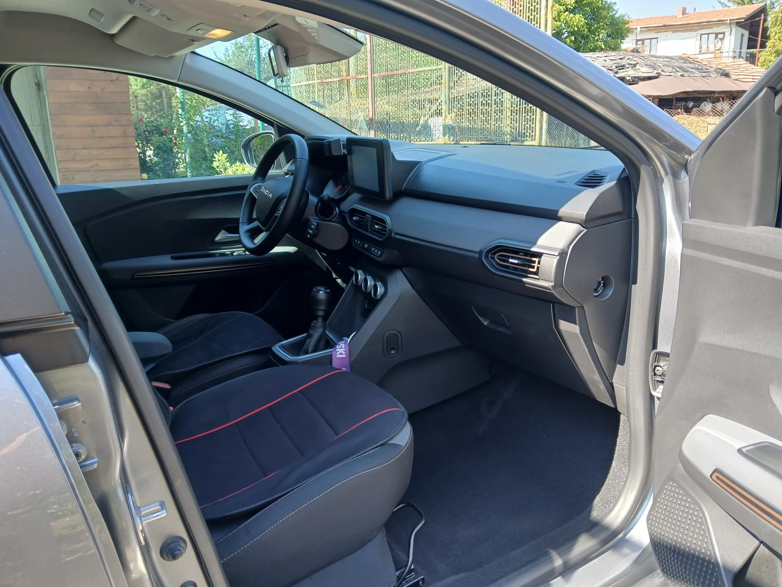 Dacia Sandero STEPWAY, снимка 4 - Автомобили и джипове - 55694567