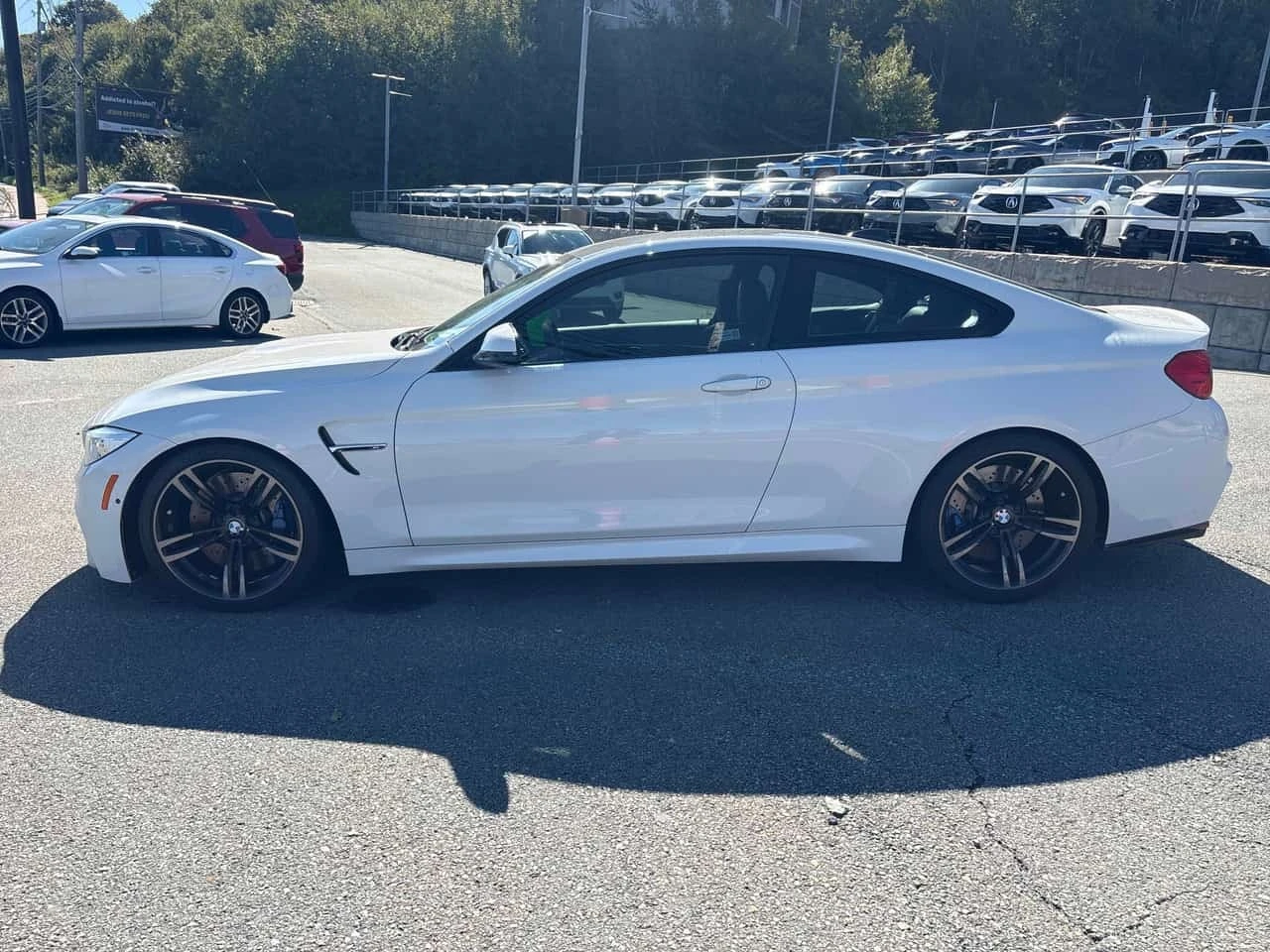 BMW M4 2dr Cpe | CARFAX | АВТОФИНАНСИРАНЕ, снимка 3 - Автомобили и джипове - 56217198