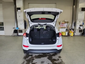 Hyundai Tucson * * CARFAX * * АВТО КРЕДИТ * * , снимка 9