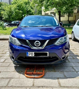 Обява за продажба на Nissan Qashqai 1.2 90000km! Отличен!PANORAMA!FULL! ~23 400 лв. - изображение 3 | Auto.bg Обява за продажба на Nissan Qashqai 1.2 90000km! Отличен!PANORAMA!FULL! ~23 400 лв. - изображение 3