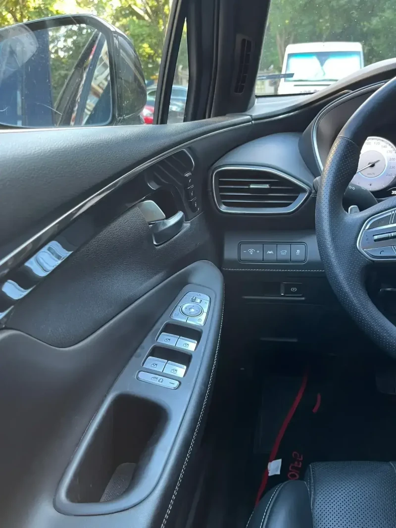 Hyundai Santa fe Calligraphy, снимка 6 - Автомобили и джипове - 52052687