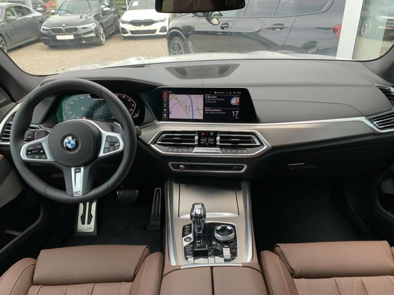 BMW X5 M50i, снимка 10 - Автомобили и джипове - 23075099