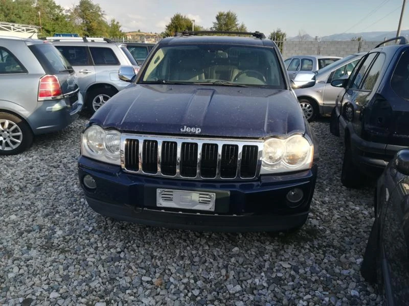 Jeep Grand cherokee 3.0 CRDI /4X4 /AUTOMAT - НА ЧАСТИ , снимка 2 - Автомобили и джипове - 34124043