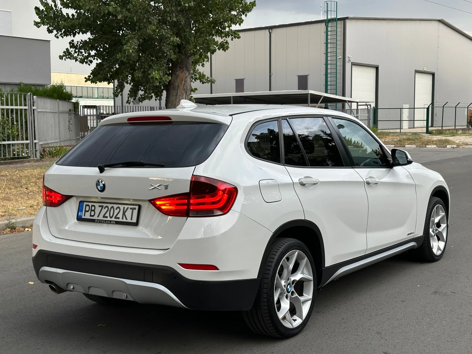 BMW X1 1.8d FACELIFT xLine sDrive 143к.с - изображение 5