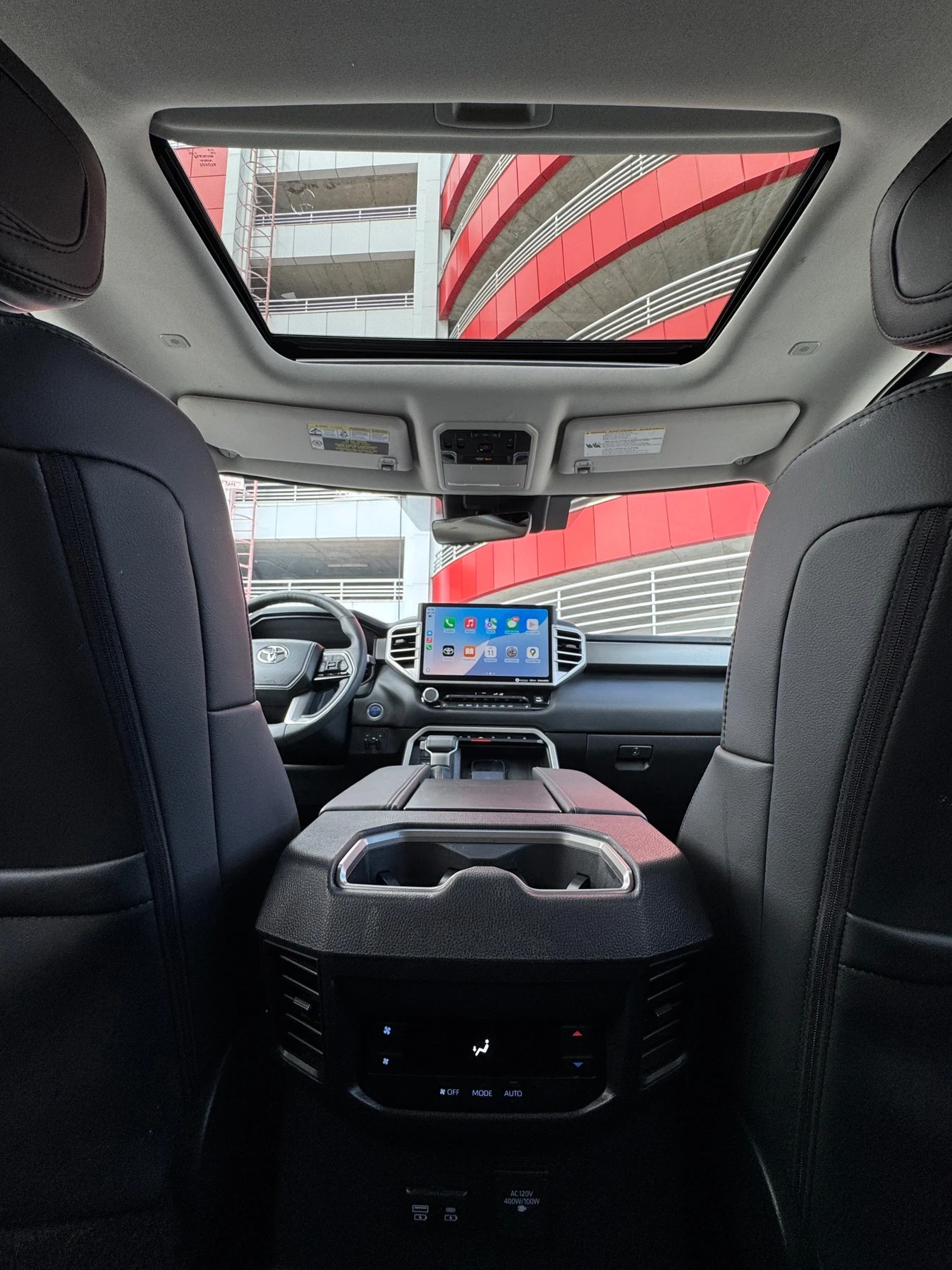 Toyota Sequoia Hibrid - изображение 7