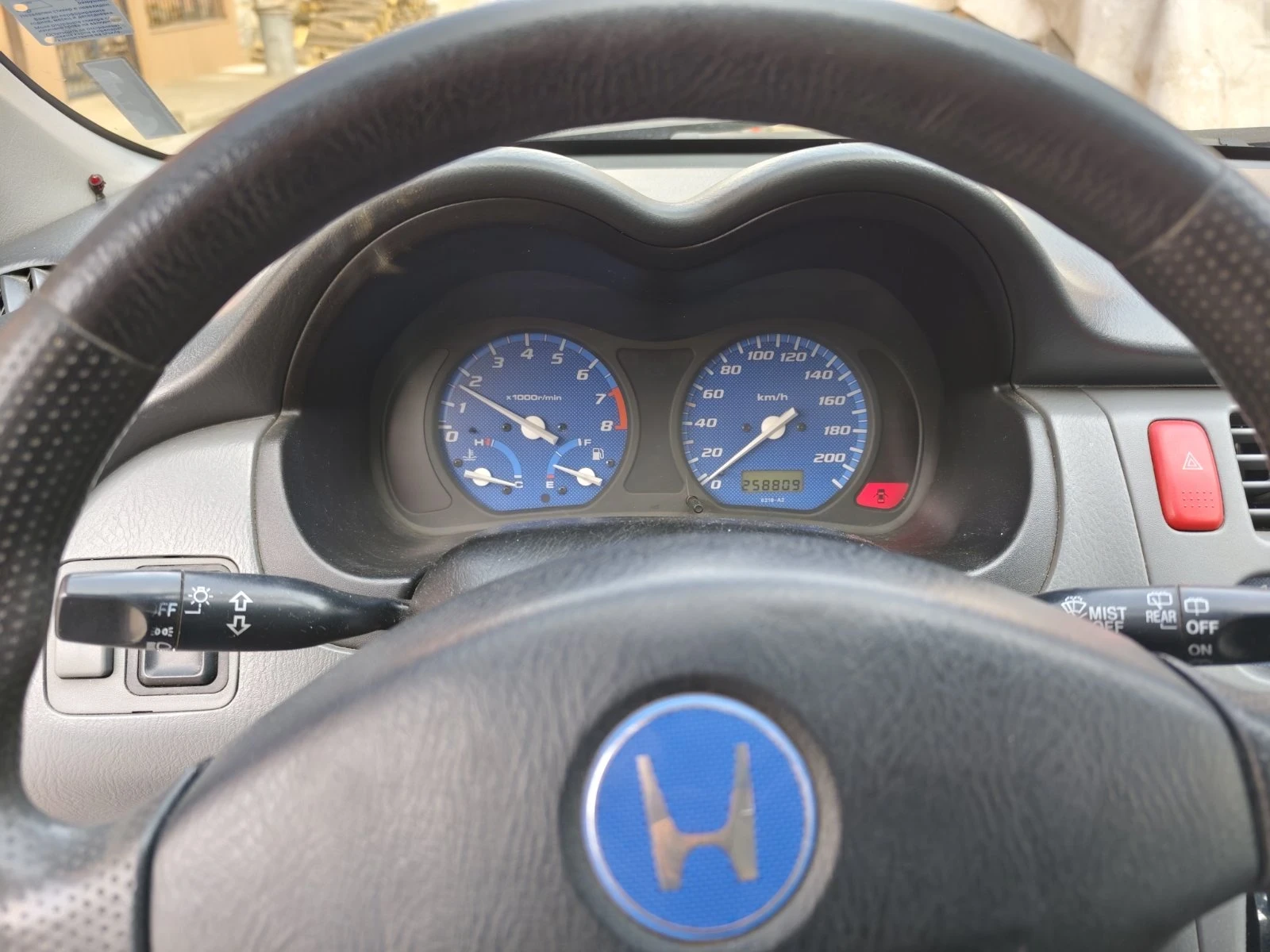 Honda Hr-v 1.6 ГАЗ, снимка 6 - Автомобили и джипове - 53880389