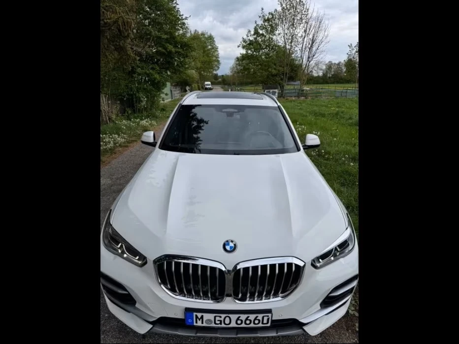 BMW X5 xDrive40d, Laser, Panorama, HuD, Standhzg, снимка 3 - Автомобили и джипове - 54681933