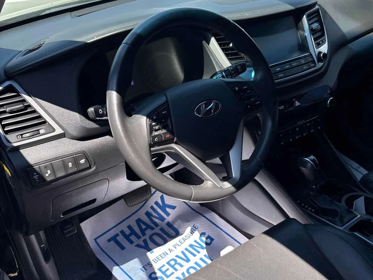 Hyundai Tucson * Luxury * ПОДГРЕВИ * МЪРТВА ТОЧКА, снимка 5 - Автомобили и джипове - 54748161