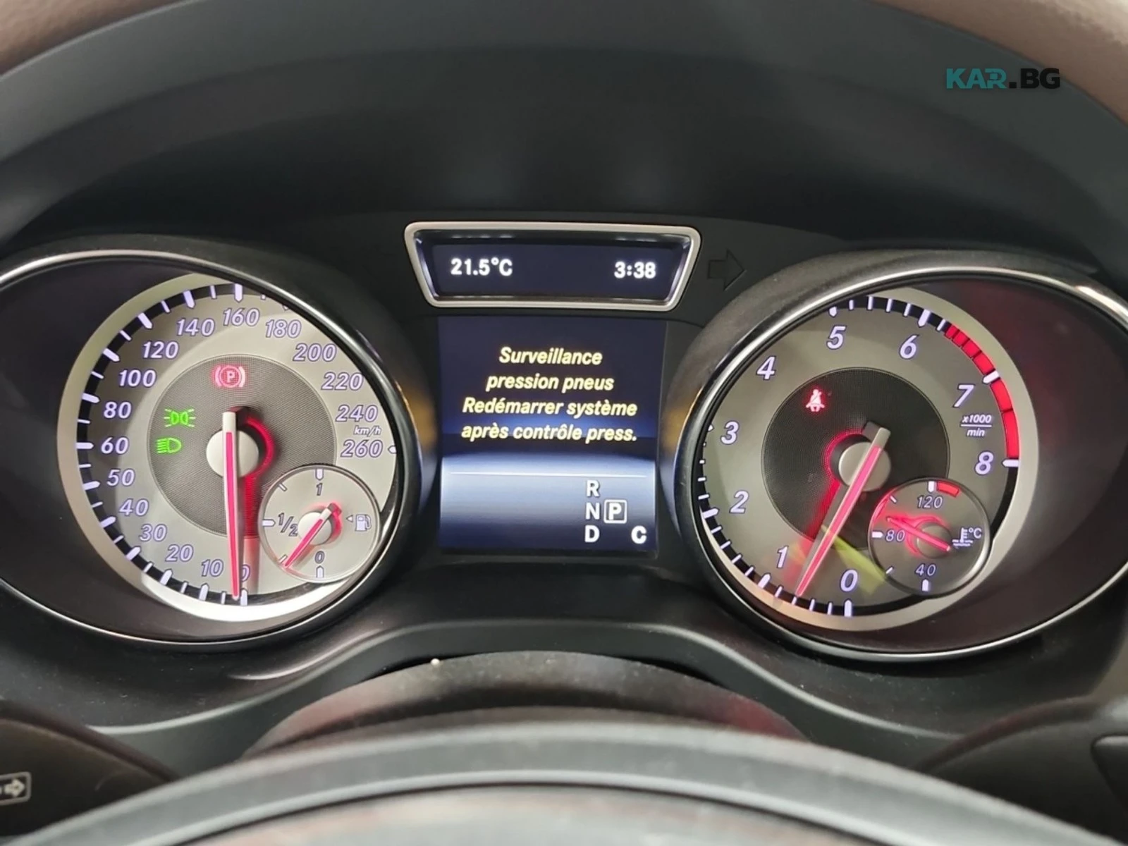 Mercedes-Benz GLA 250 4MATIC Автокредит Цена до България, снимка 10 - Автомобили и джипове - 54959552