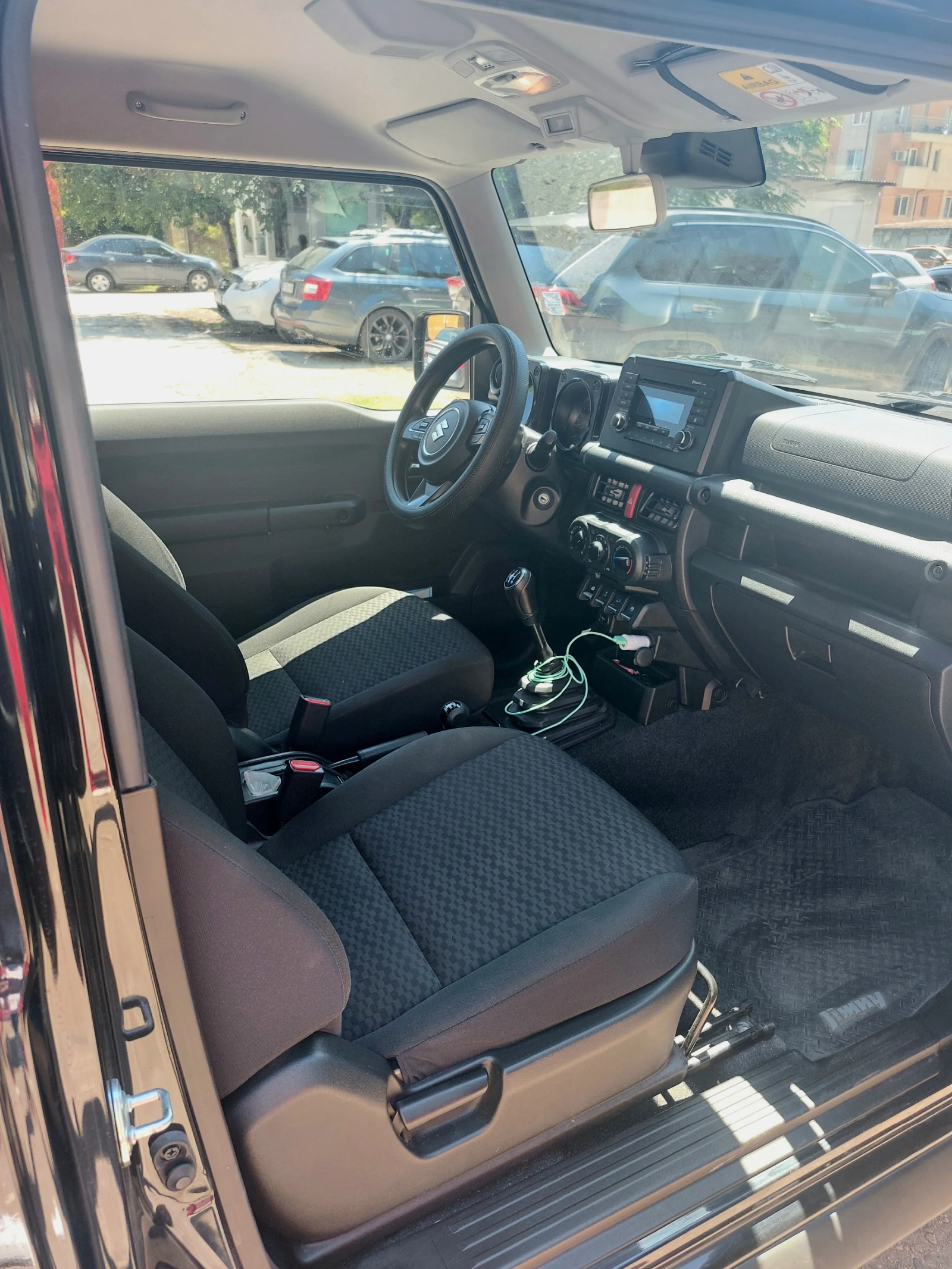 Suzuki Jimny 1 СОБСТВЕНИК, снимка 9 - Автомобили и джипове - 55204113