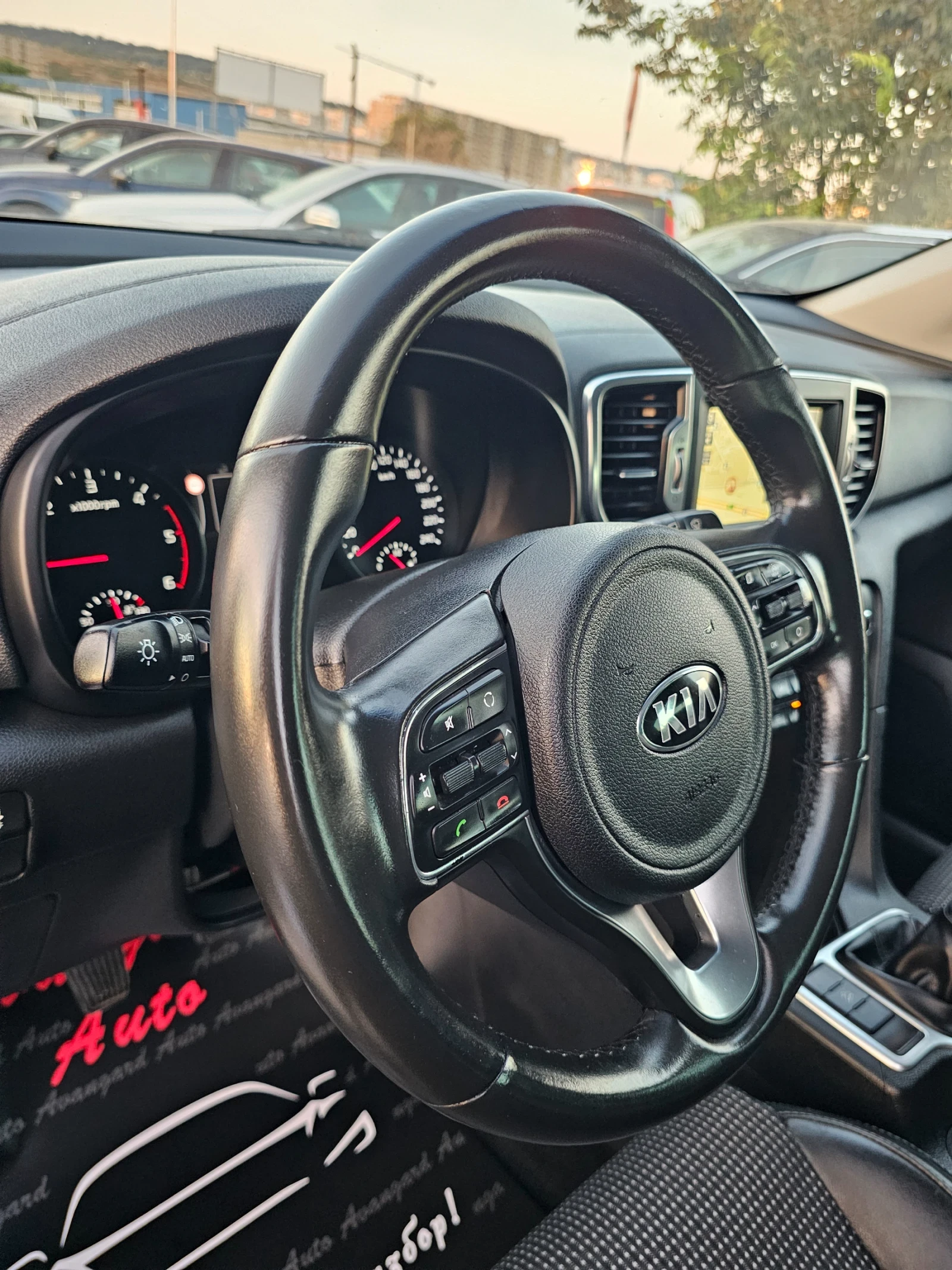 Kia Sportage 1.7CRDI, 115к.с., снимка 12 - Автомобили и джипове - 55580010