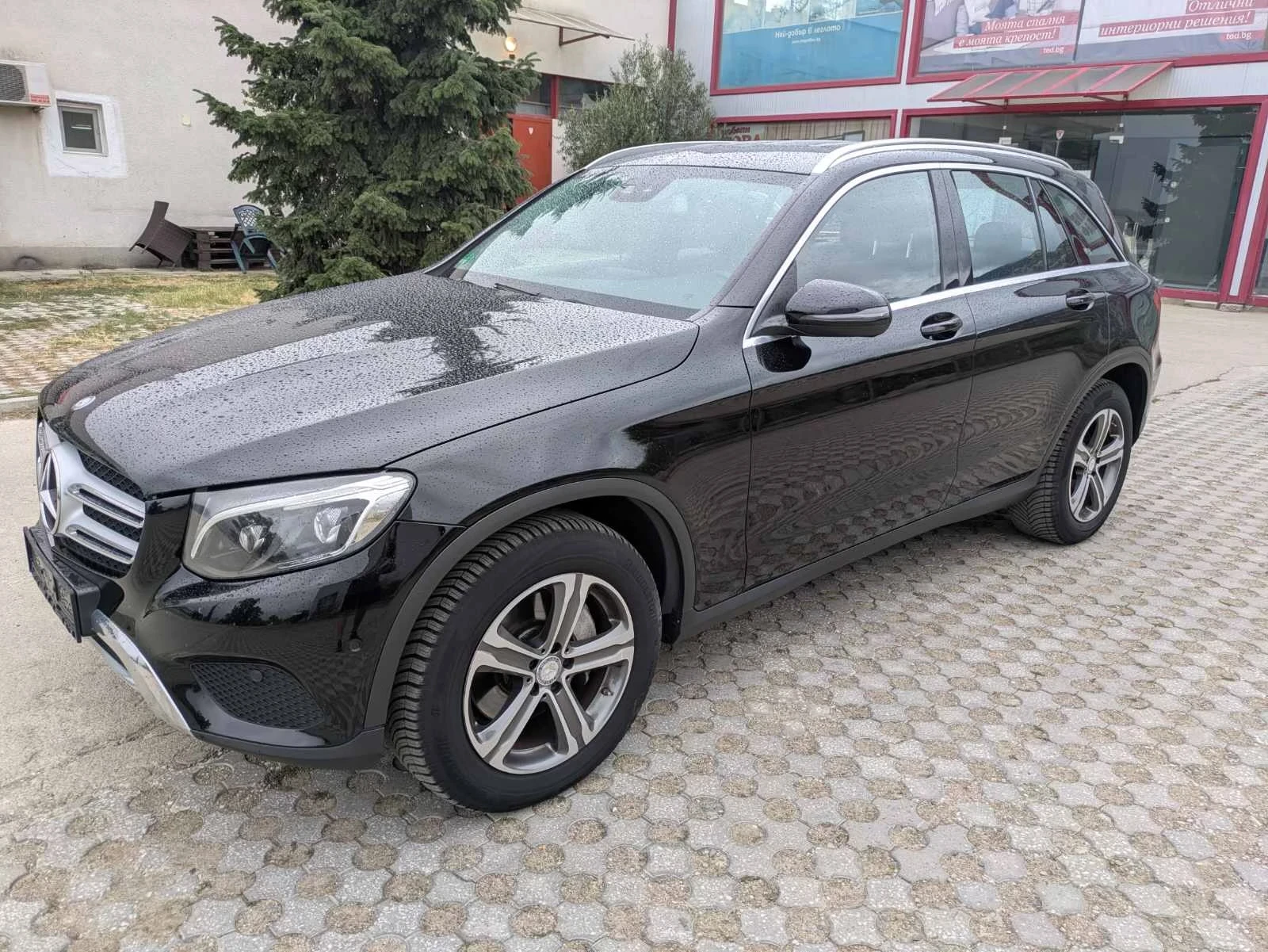 Mercedes-Benz GLC 220 4Matic ГЕРМАНИЯ Сервизна история, снимка 3 - Автомобили и джипове - 56243922