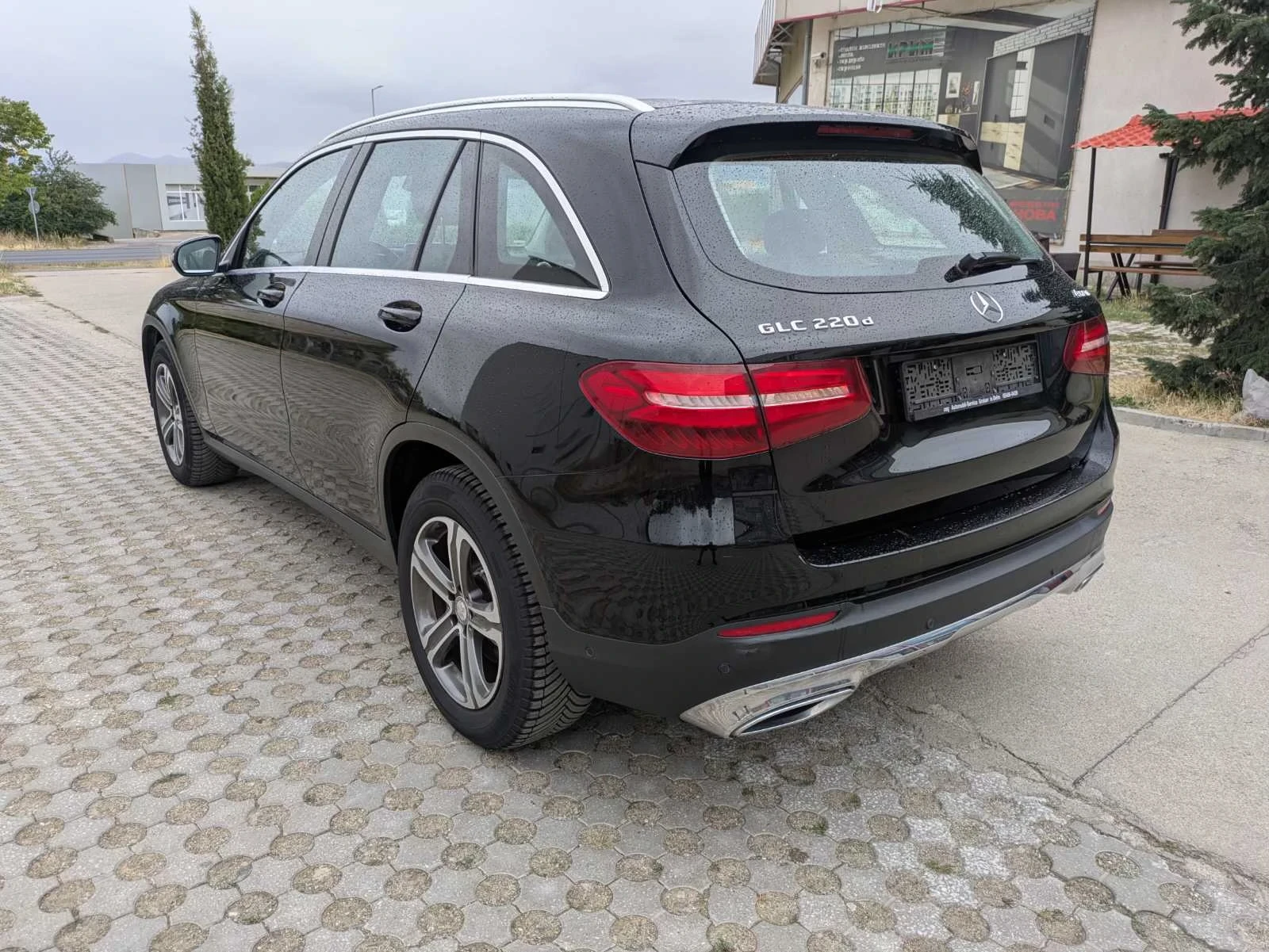 Mercedes-Benz GLC 220 4Matic ГЕРМАНИЯ Сервизна история, снимка 4 - Автомобили и джипове - 56243922