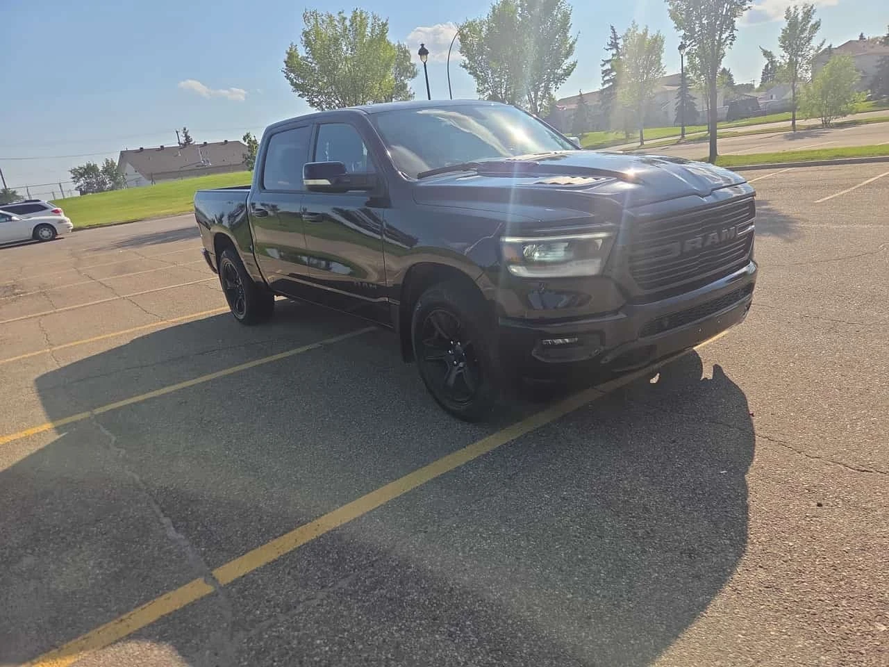 Dodge RAM 1500 * Sport 4x4 Crew Cab 5'7" Box * CARFAX *  | Mobile.bg � ����������� 2