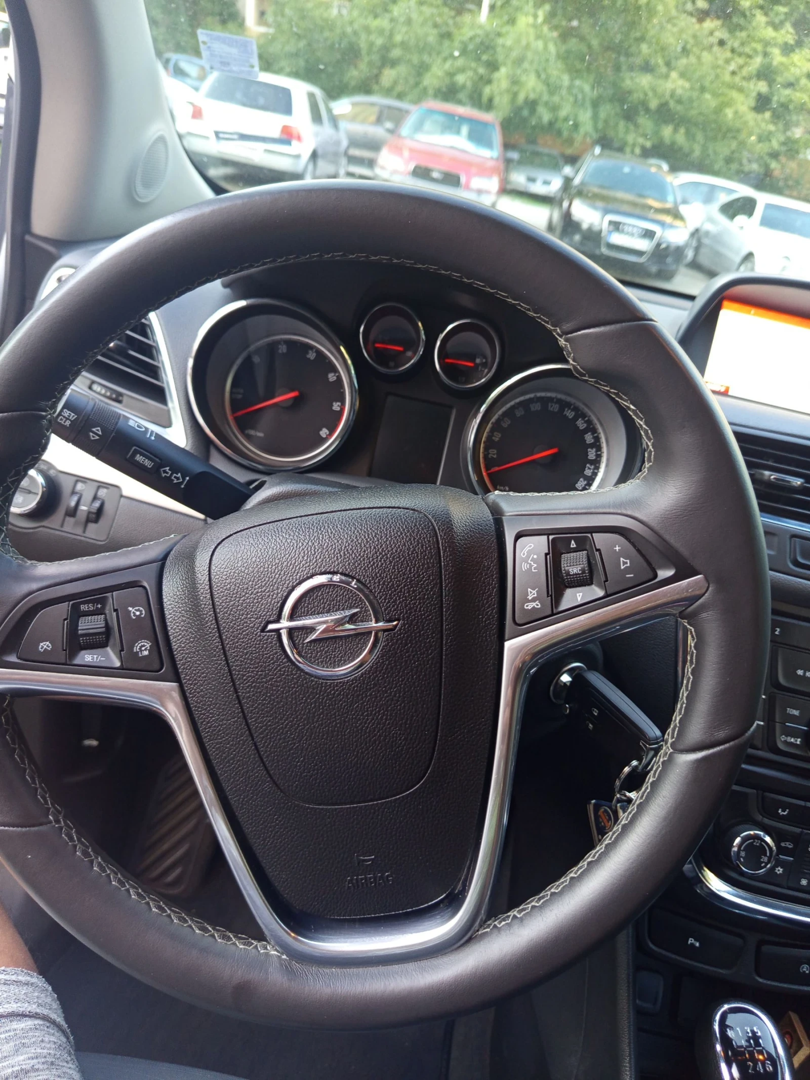Opel Mokka, снимка 11 - Автомобили и джипове - 56601754