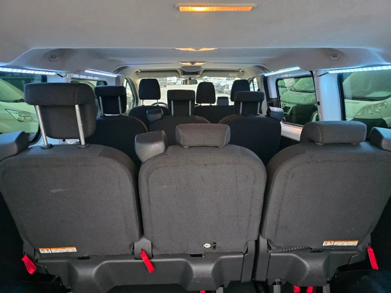 Ford Transit Custom 2.2tdci Евро5 8+ 1 Дълга база, снимка 15 - Бусове и автобуси - 52710502