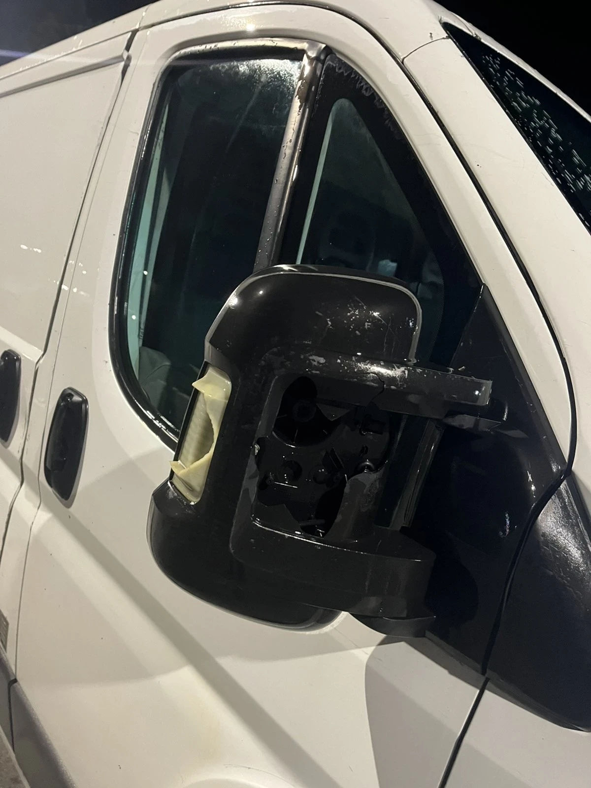 Peugeot Boxer 2.2hdi - изображение 8