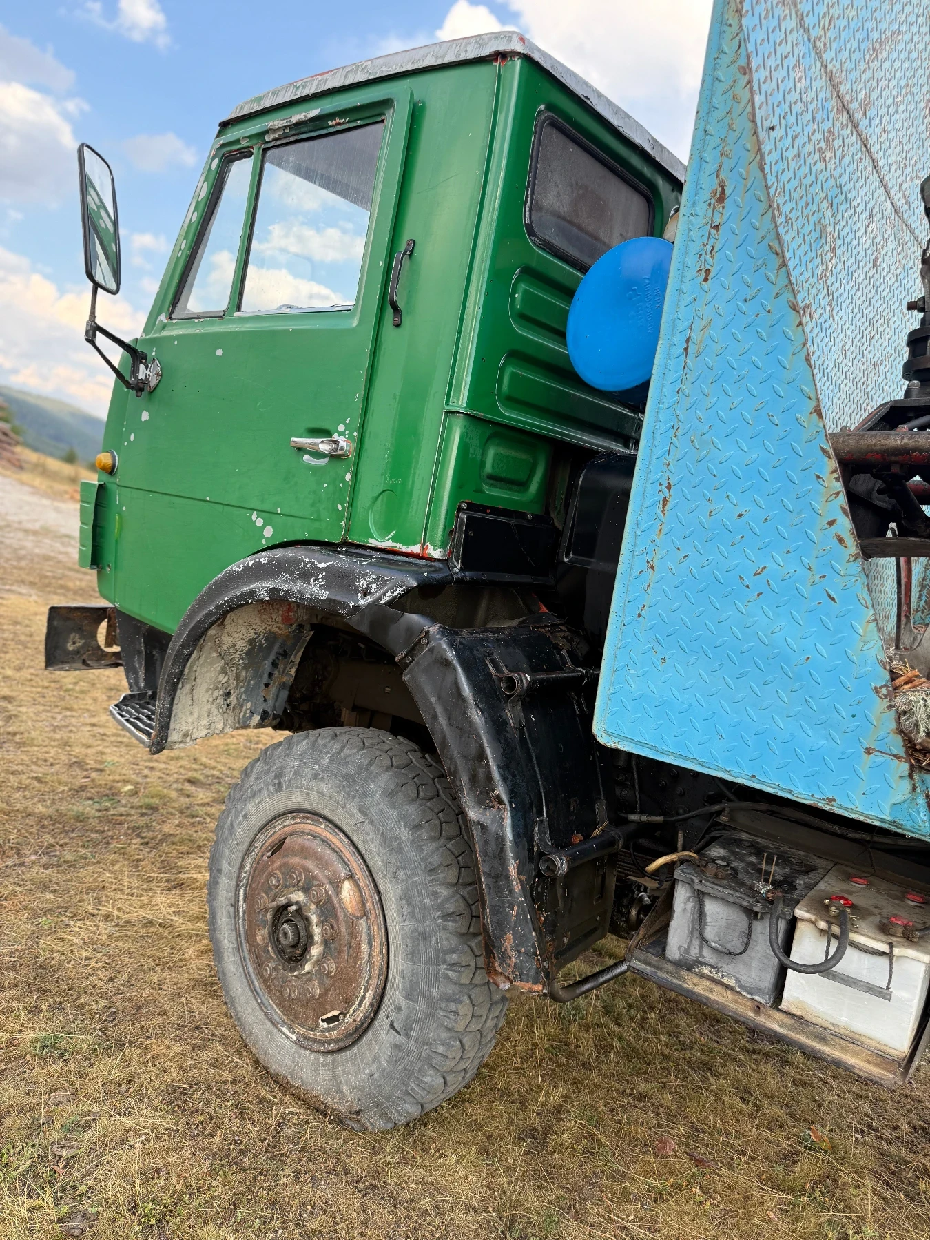 Kamaz 4310 6х6 ЩИПКА MEILLER, снимка 5 - Камиони - 55779459