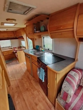 Каравана Swift Conquerer , снимка 7