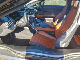 BMW i8 Keyless* Ambient* Подгреви* HUD* HK* , снимка 7