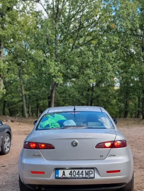 Alfa Romeo 159 1.9jtdM, снимка 2