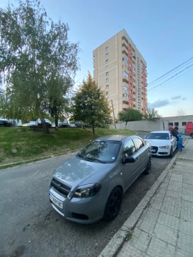 Chevrolet Aveo, снимка 2